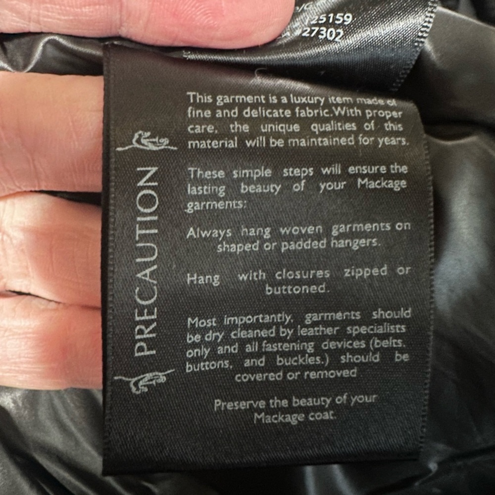 Mackage Down Puffer Jacket - Picture 8 of 9